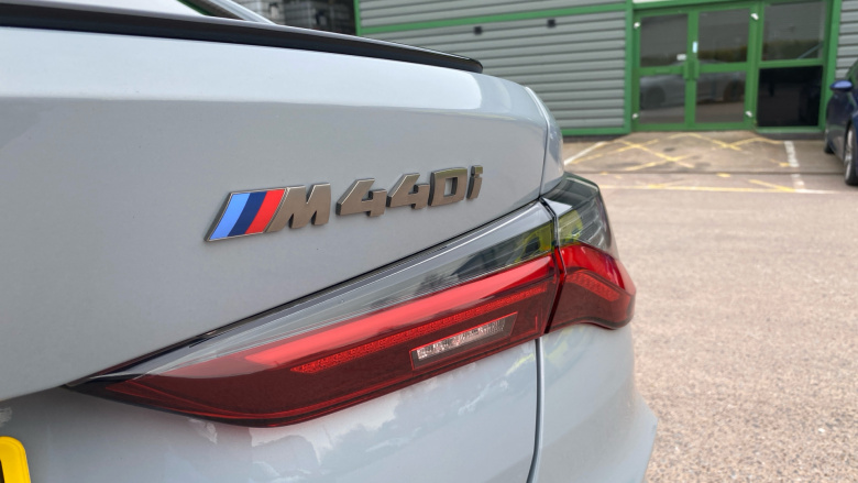 BMW 4 Series M440i xDrive MHT 2dr Step Auto Petrol Coupe
